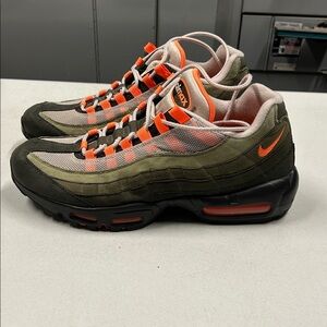 Air max 95 olive